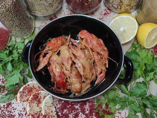 Средний жареные в фирменном соусе «Том-Ям»